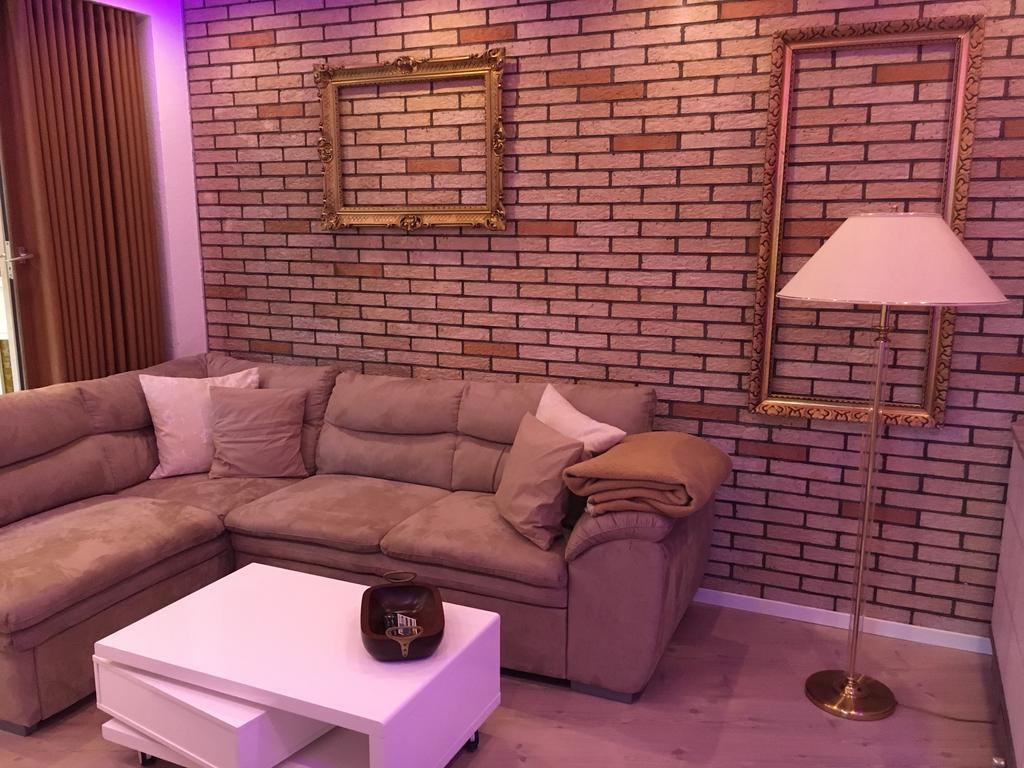 Messe Oberkassel Dusseldorf